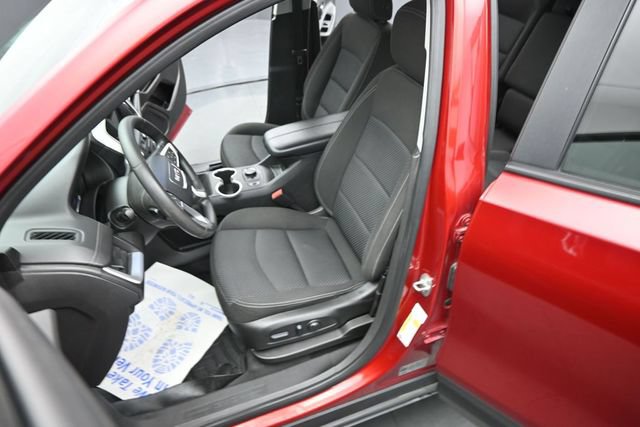 Used 2022 GMC Terrain SLE w/ Driver Convenience Package FWD image 19