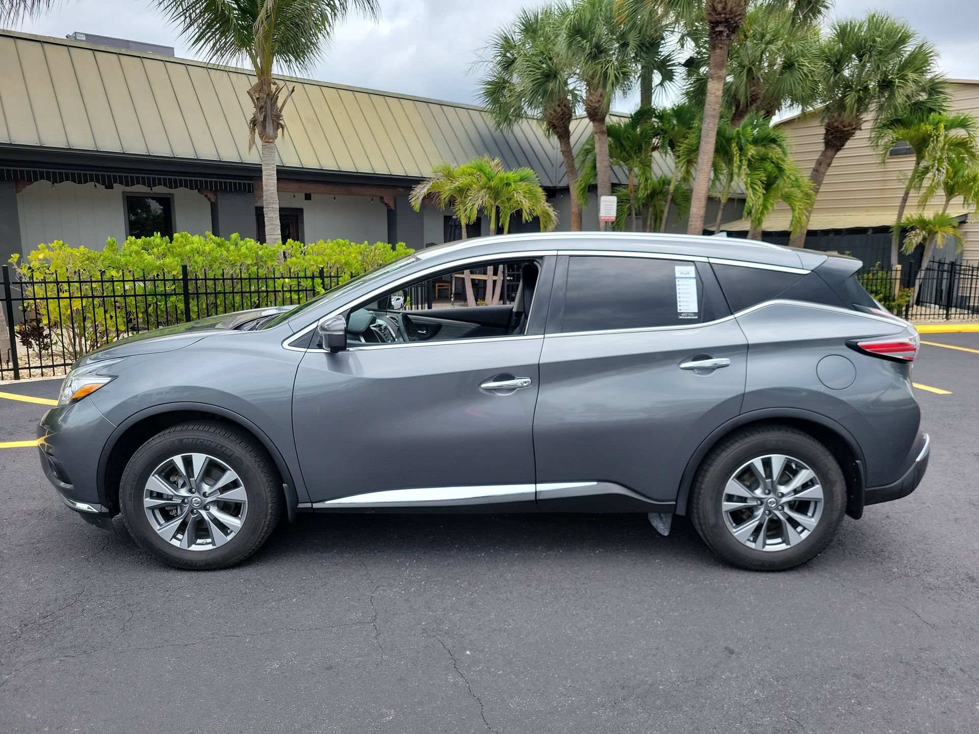 Used 2015 Nissan Murano SL AWD/4WD image 9
