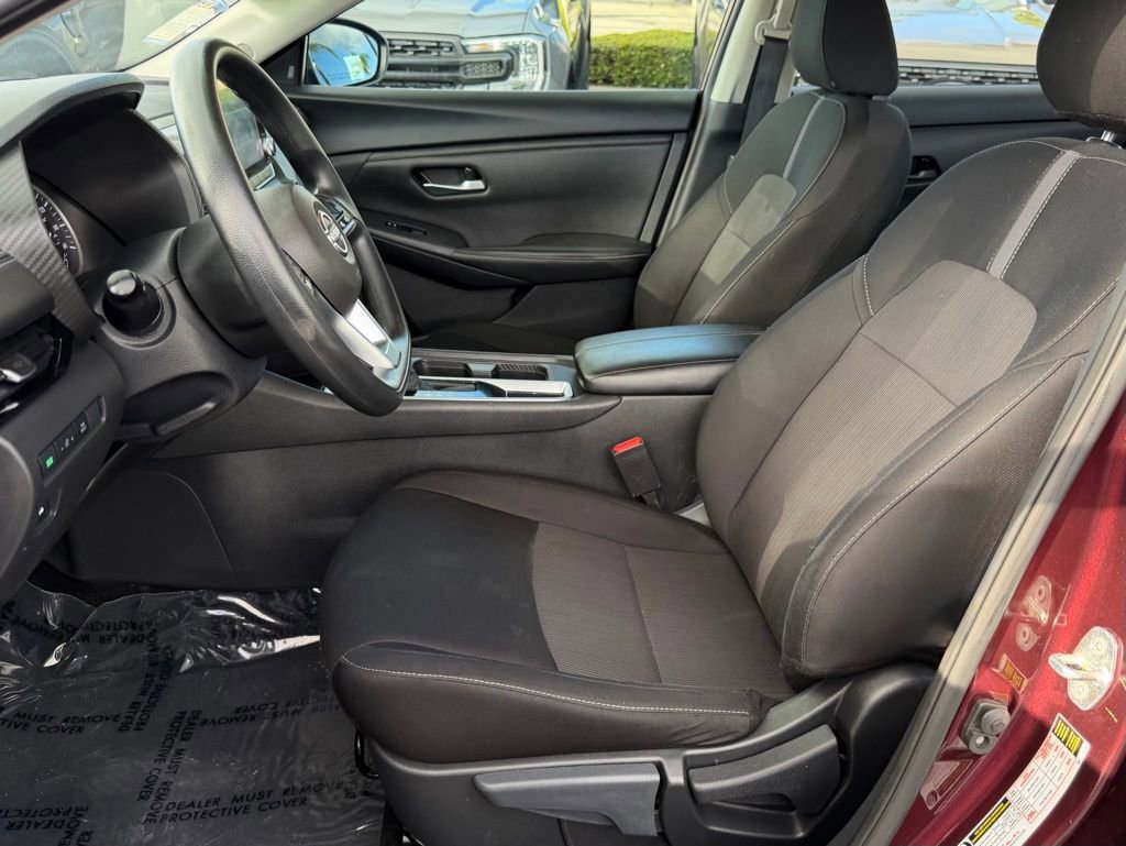 Used 2024 Nissan Sentra SV image 24