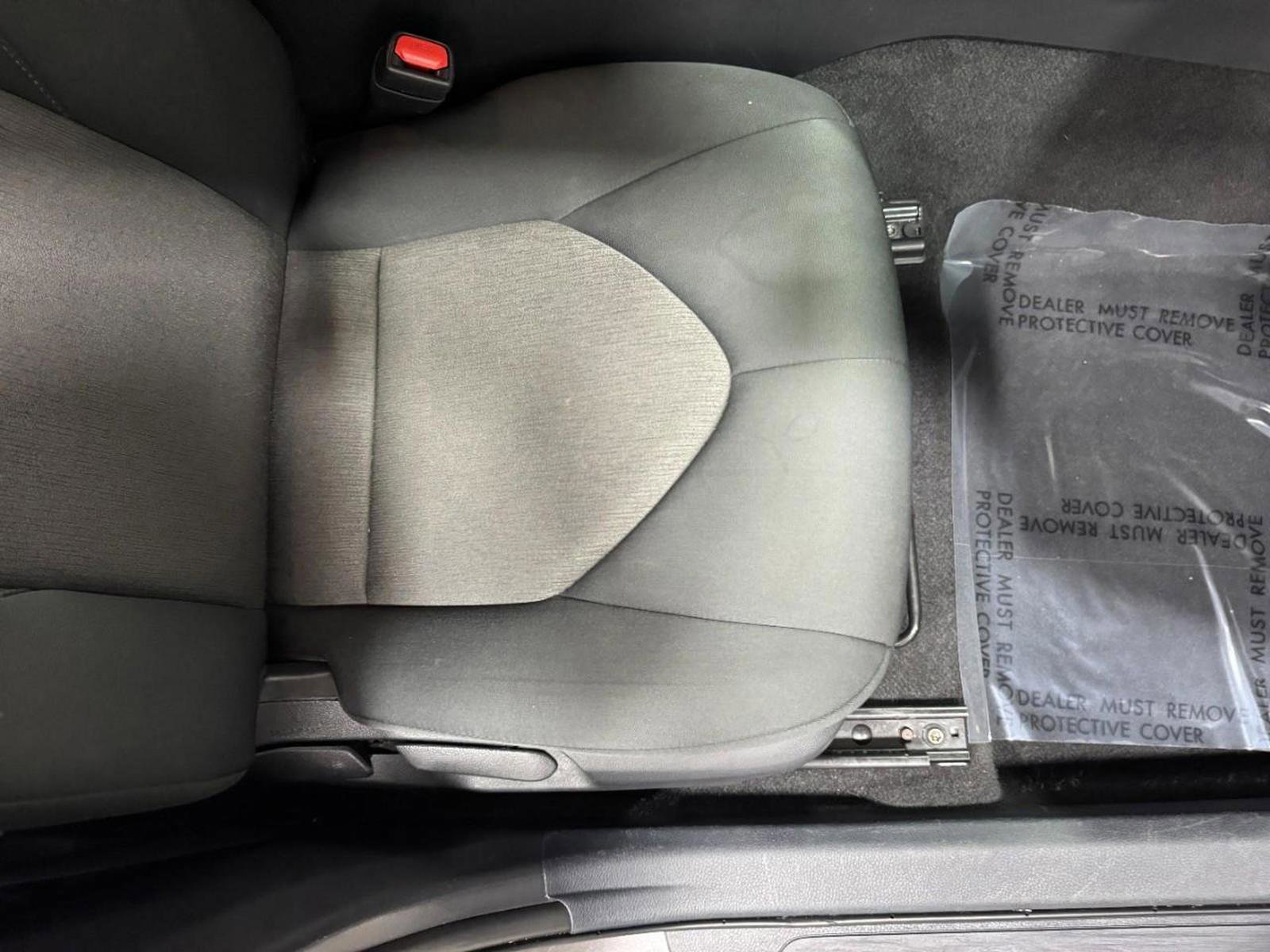 Used 2022 Toyota Camry LE image 18