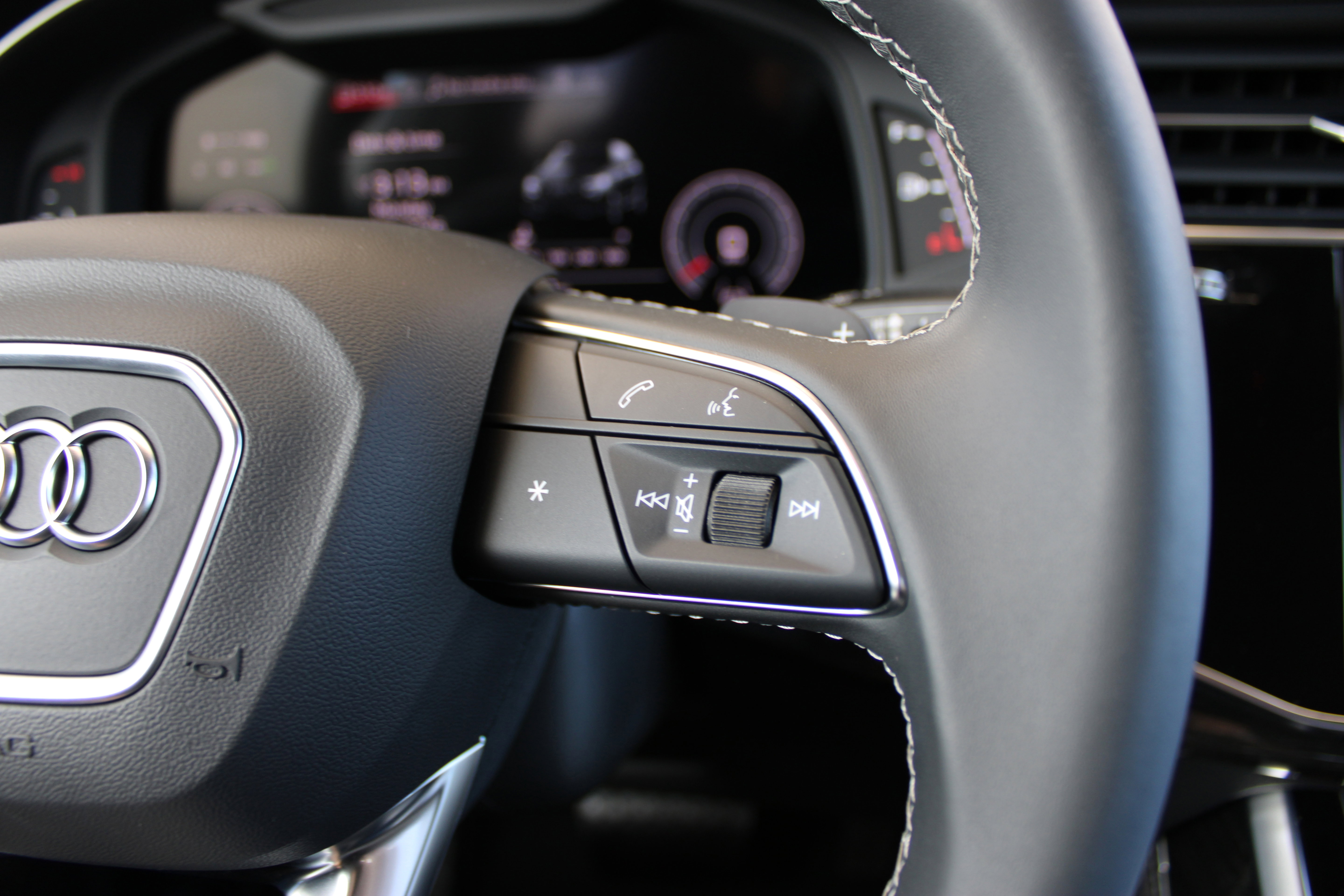 Certified 2025 Audi Q7 Premium Plus w/ Premium Plus Package image 20