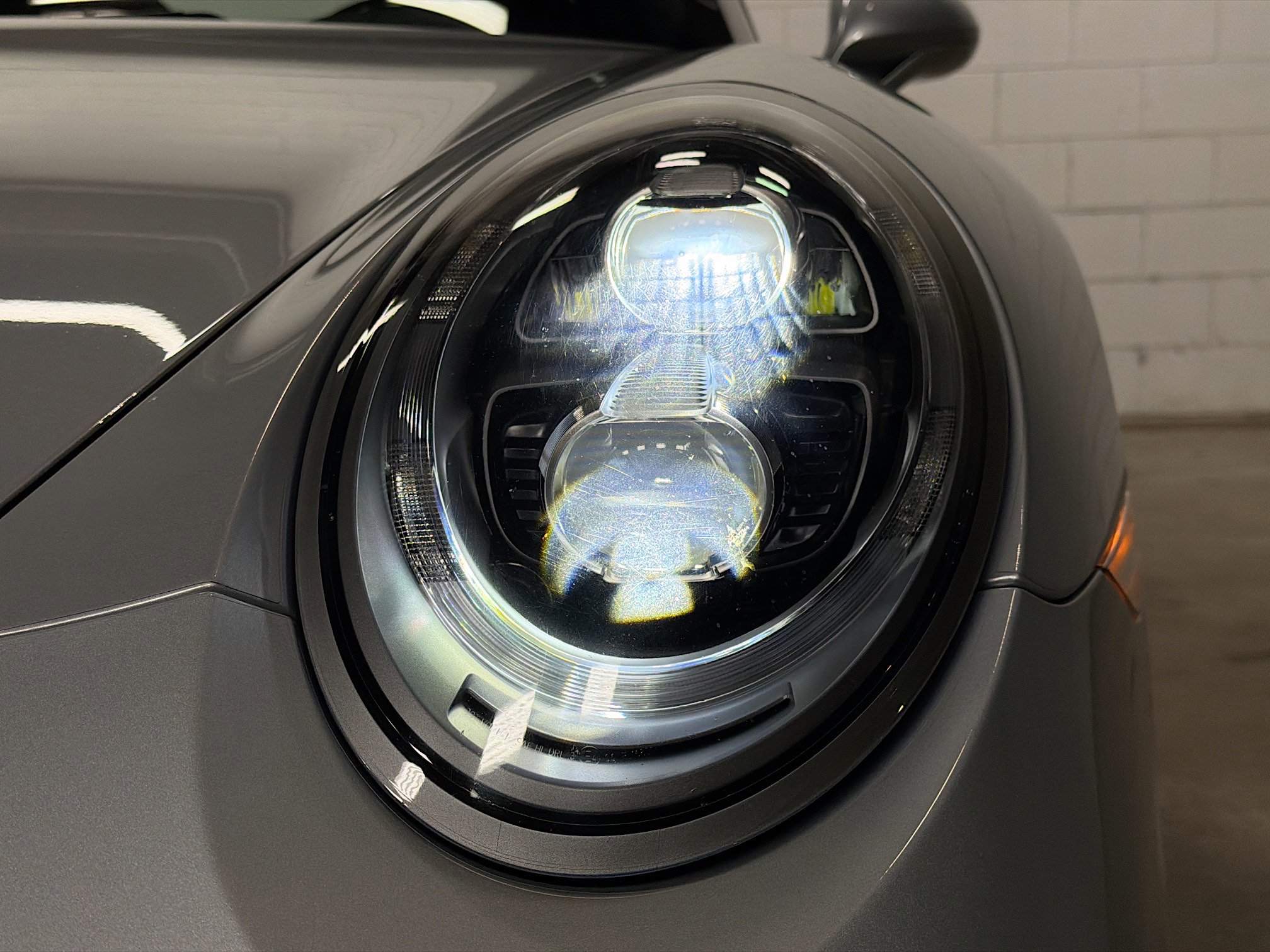 Used 2018 Porsche 911 Turbo S image 10