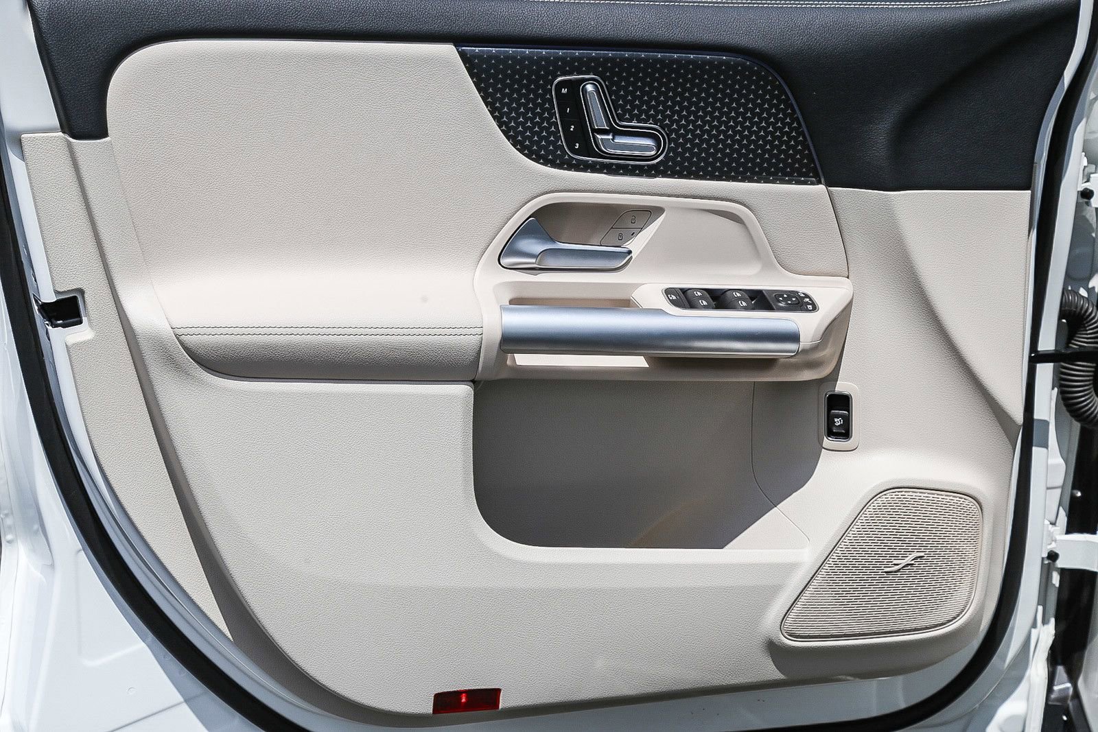 Certified 2025 Mercedes-Benz GLA 250 image 18
