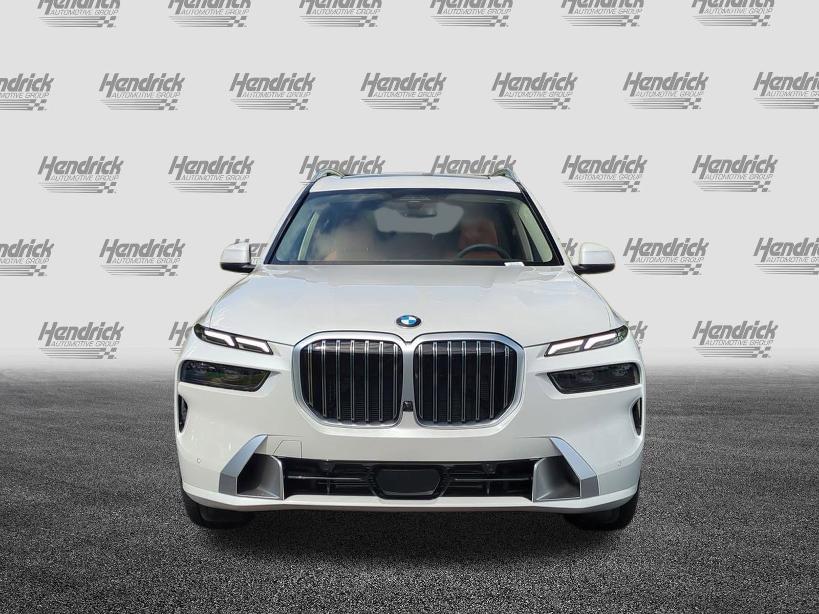 New 2026 BMW X7 xDrive40i image 3