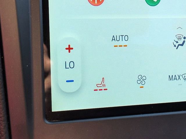 Certified 2024 Ford Edge SEL image 24