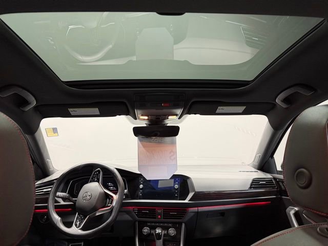 Used 2024 Volkswagen Jetta GLI Autobahn image 25