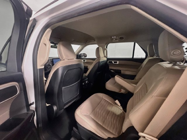 Used 2020 Ford Explorer XLT RWD image 19