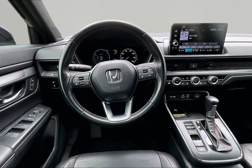 Used 2025 Honda CR-V Sport-L image 9