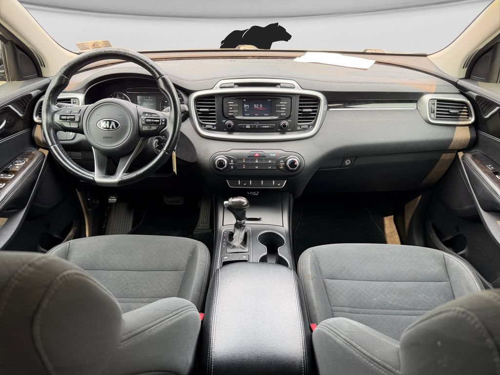 Used 2016 Kia Sorento FWD w/ LX Convenience Package image 17