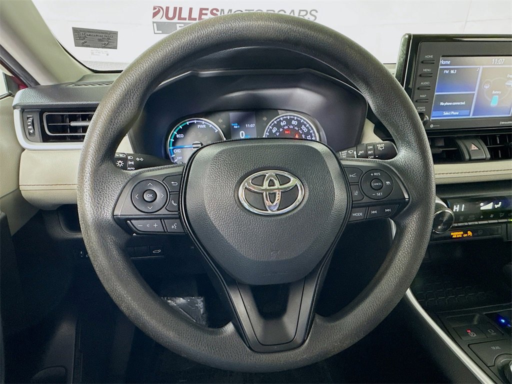 Used 2022 Toyota RAV4 XLE image 11
