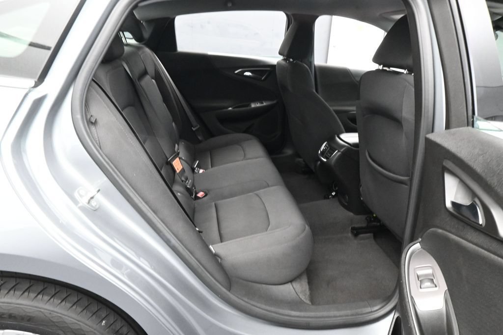 Used 2024 Chevrolet Malibu LT FWD image 35