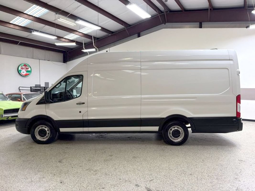 Used 2021 Ford Transit 350 148 High Roof Extended w/ Load Area Protection Package RWD image 3