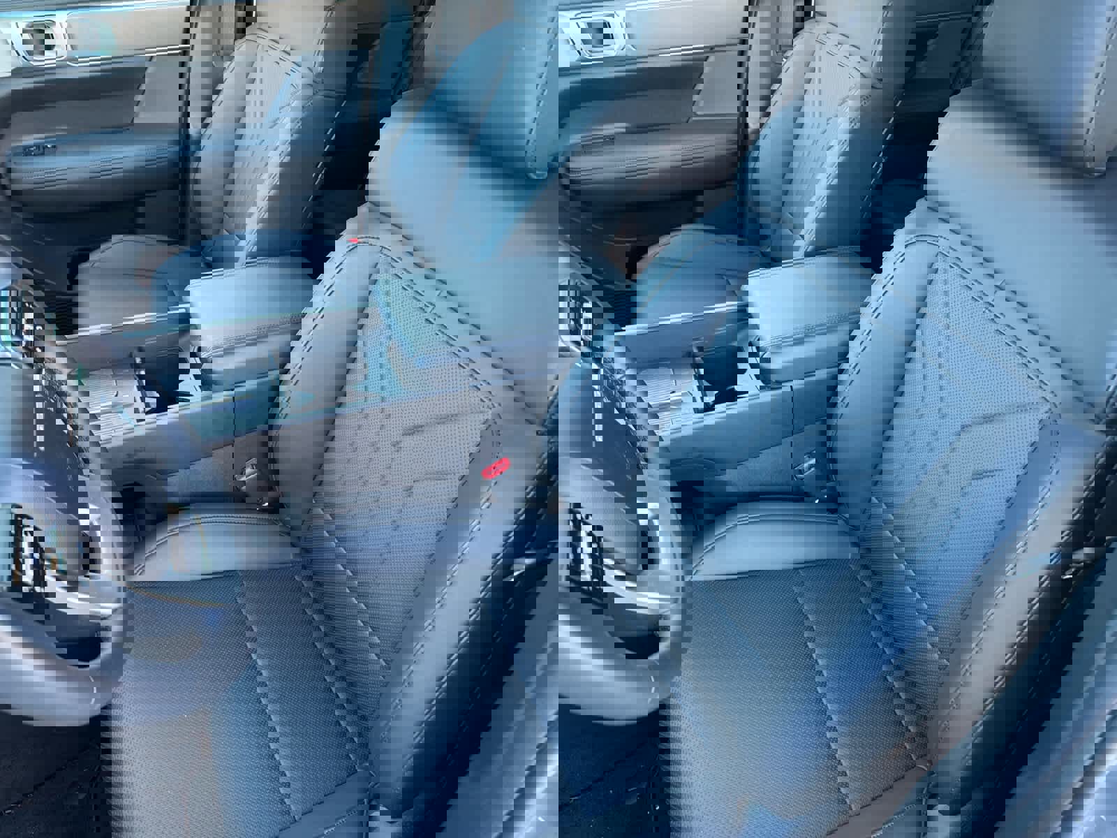 Used 2025 Hyundai Santa Fe SEL image 10