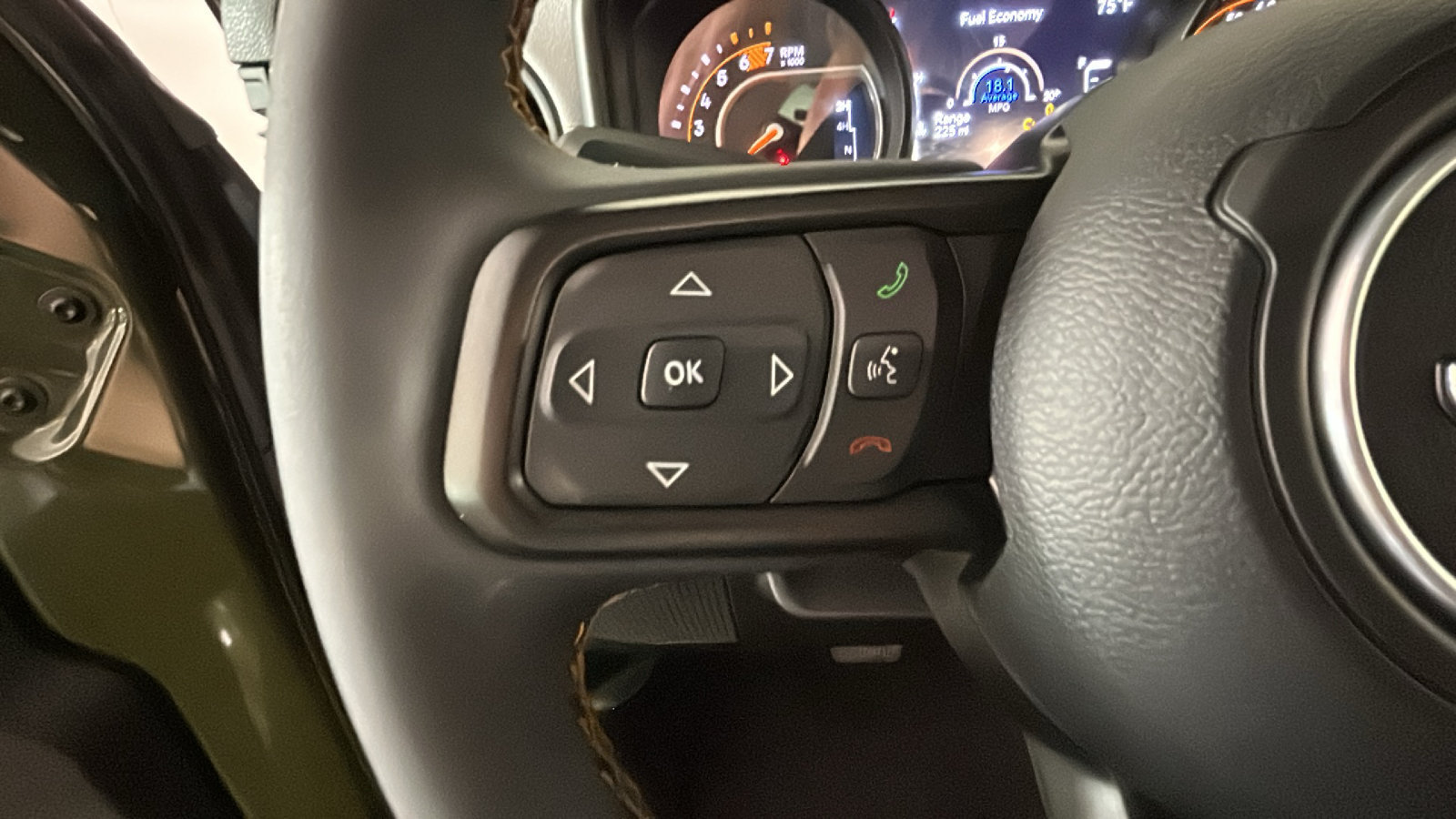 Used 2024 Jeep Wrangler Unlimited Sport AWD/4WD image 18