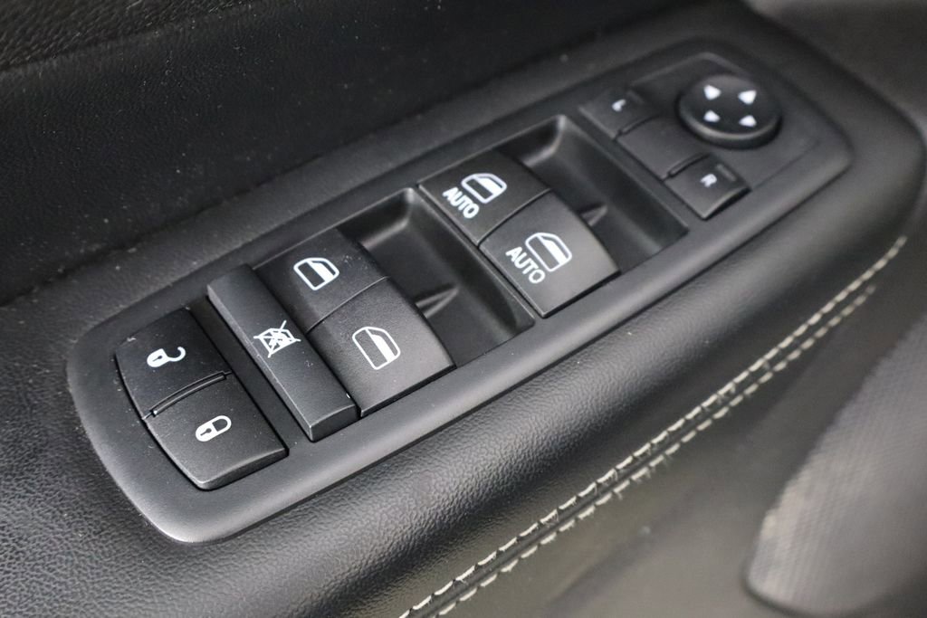 Used 2017 Jeep Grand Cherokee Limited AWD/4WD image 20
