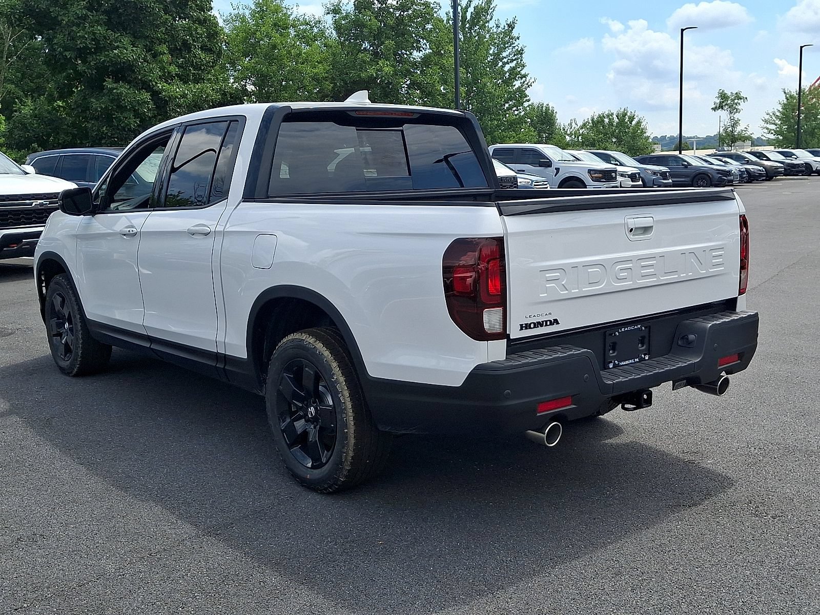 New 2026 Honda Ridgeline Black Edition image 3
