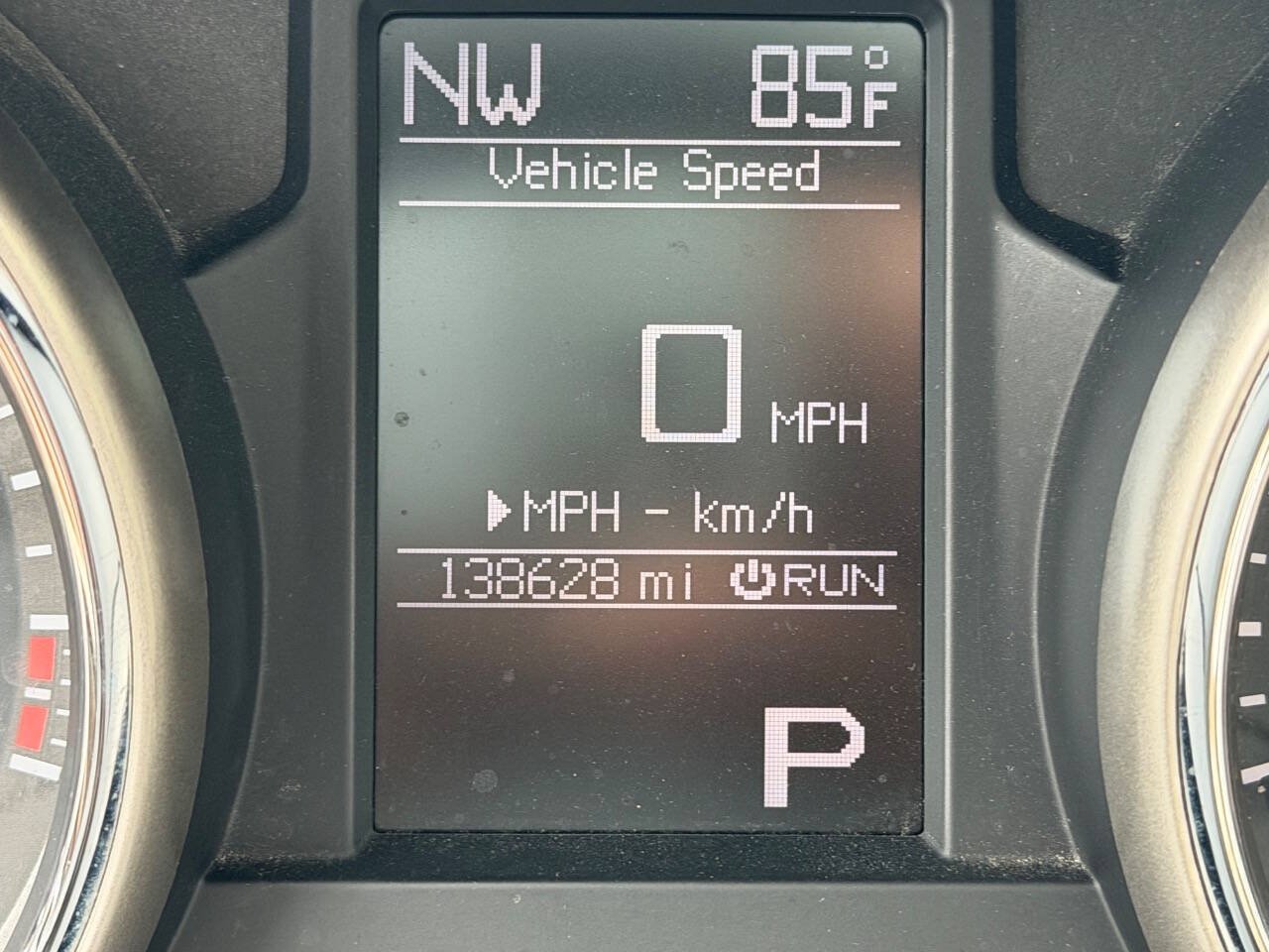 Used 2012 Jeep Grand Cherokee Limited w/ Trailer Tow Group AWD/4WD image 16