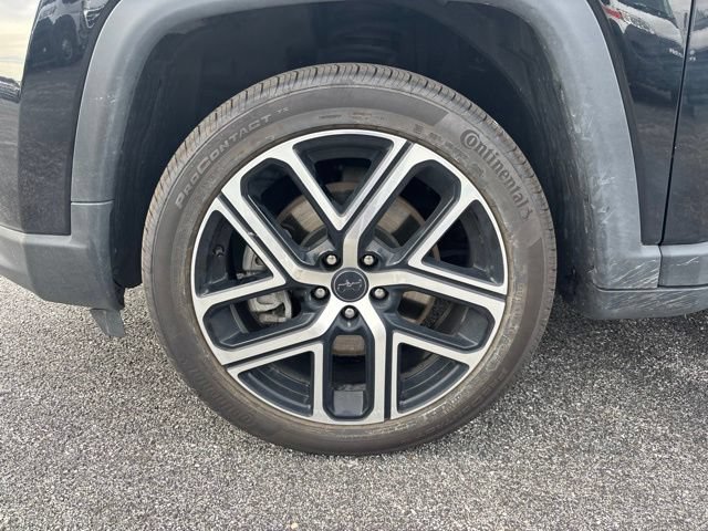 Used 2025 Jeep Compass Limited AWD/4WD image 5