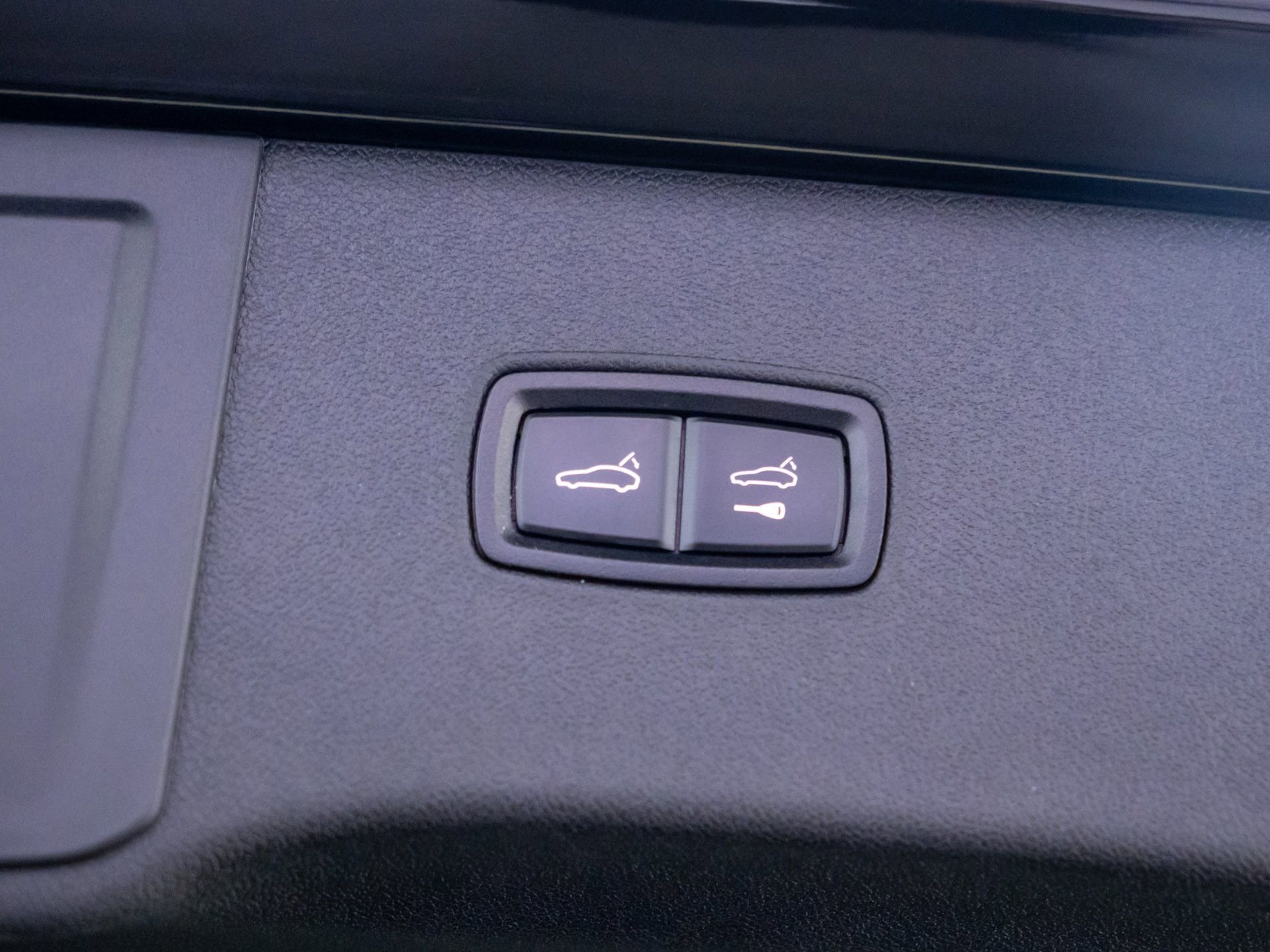 Used 2024 Porsche Cayenne S image 31