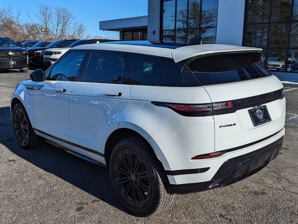 Used 2024 Land Rover Range Rover Evoque Dynamic SE AWD/4WD image 10