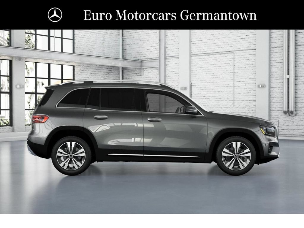 New 2026 Mercedes-Benz GLB 250 4MATIC image 16