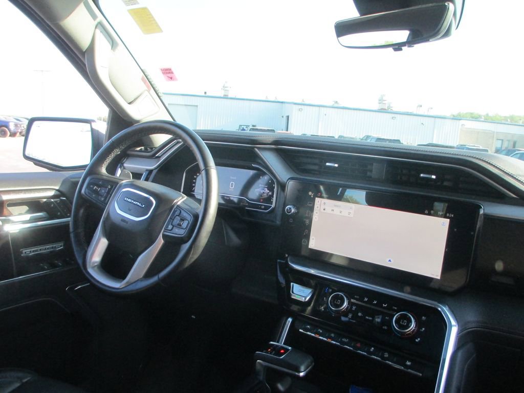 Used 2024 GMC Sierra 1500 Denali w/ Denali Reserve Package AWD/4WD image 28