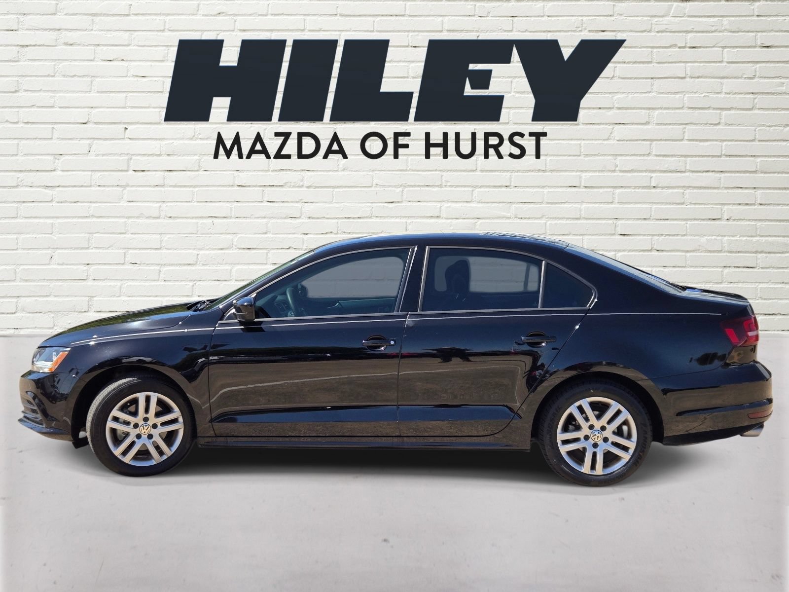 Used 2018 Volkswagen Jetta S FWD image 4