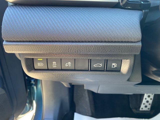 Certified 2025 Toyota Camry SE image 13