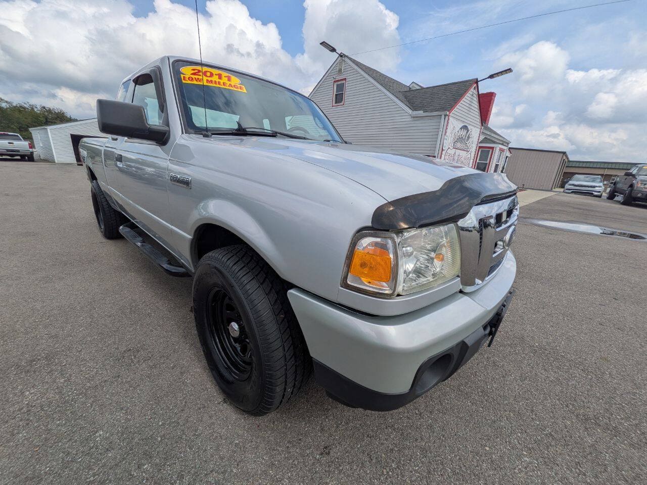Used 2011 Ford Ranger XLT AWD/4WD image 7