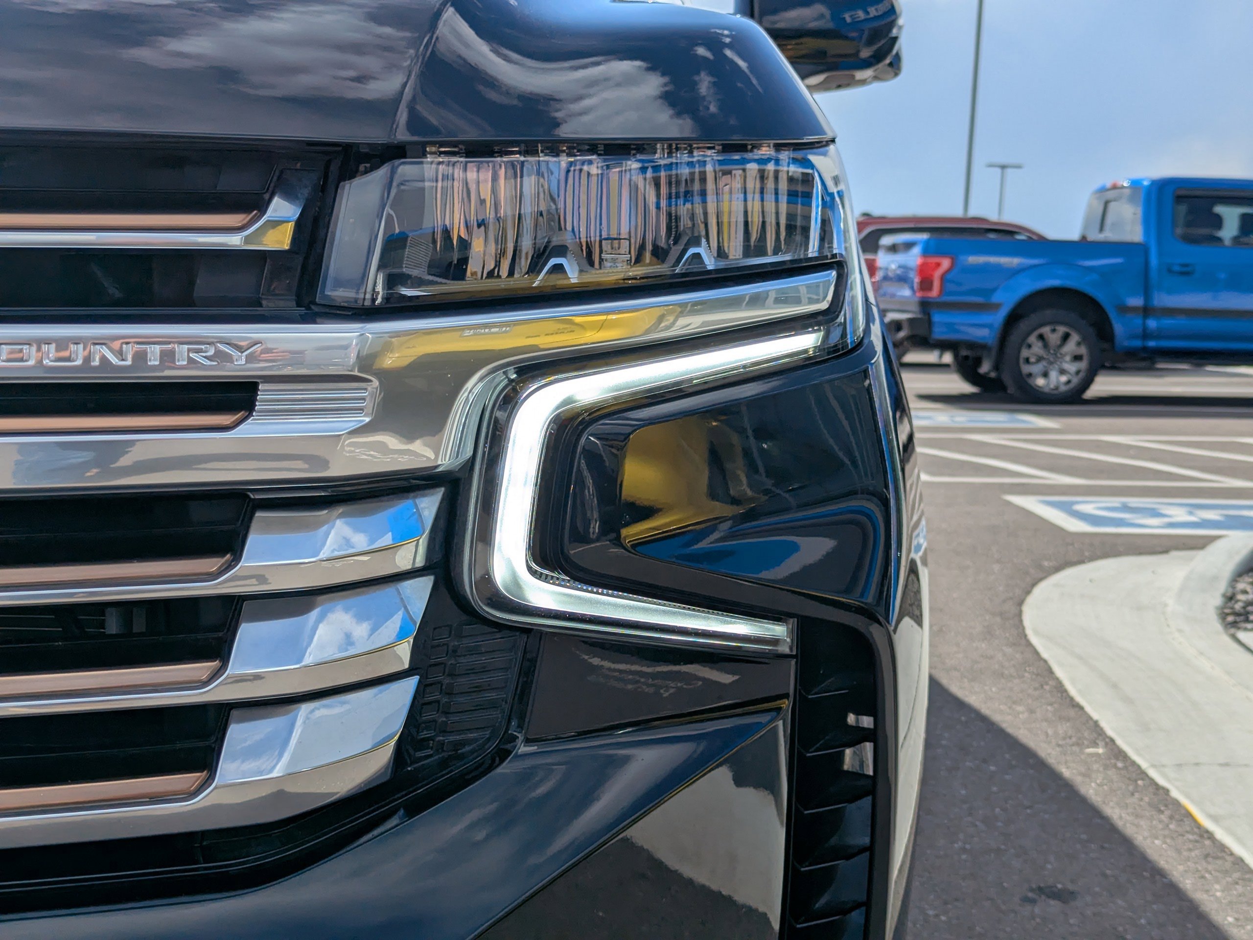 Certified 2024 Chevrolet Tahoe High Country AWD/4WD image 50