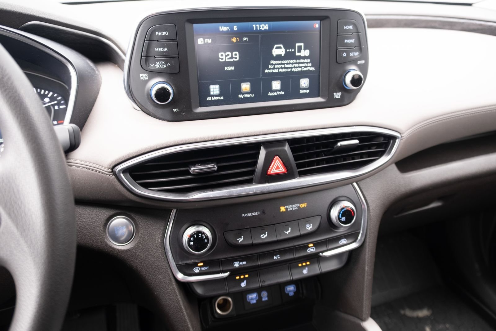 Used 2020 Hyundai Santa Fe SEL image 3
