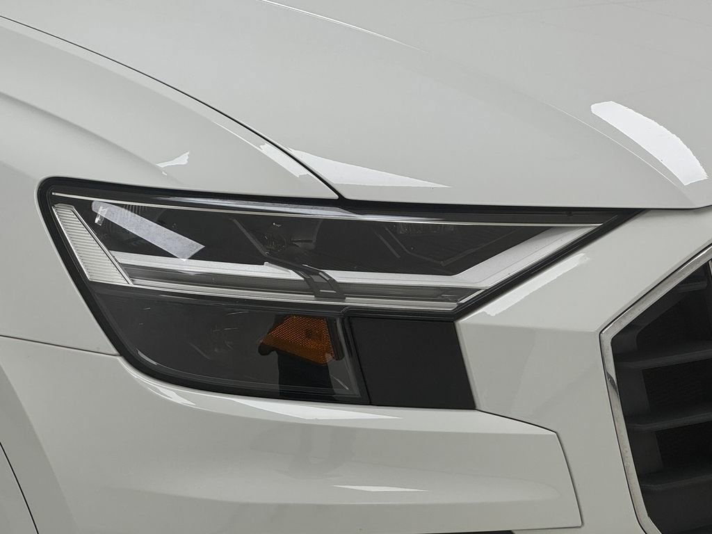 Used 2022 Audi Q8 Premium Plus image 40