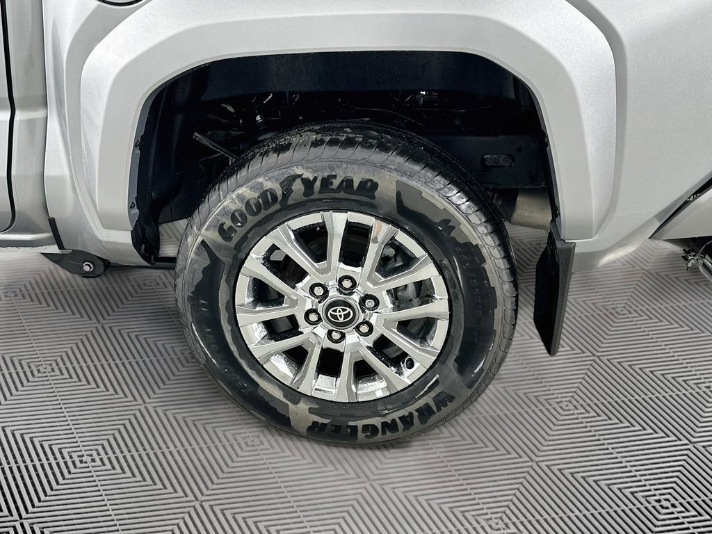 New 2026 Toyota Tacoma Limited AWD/4WD image 15