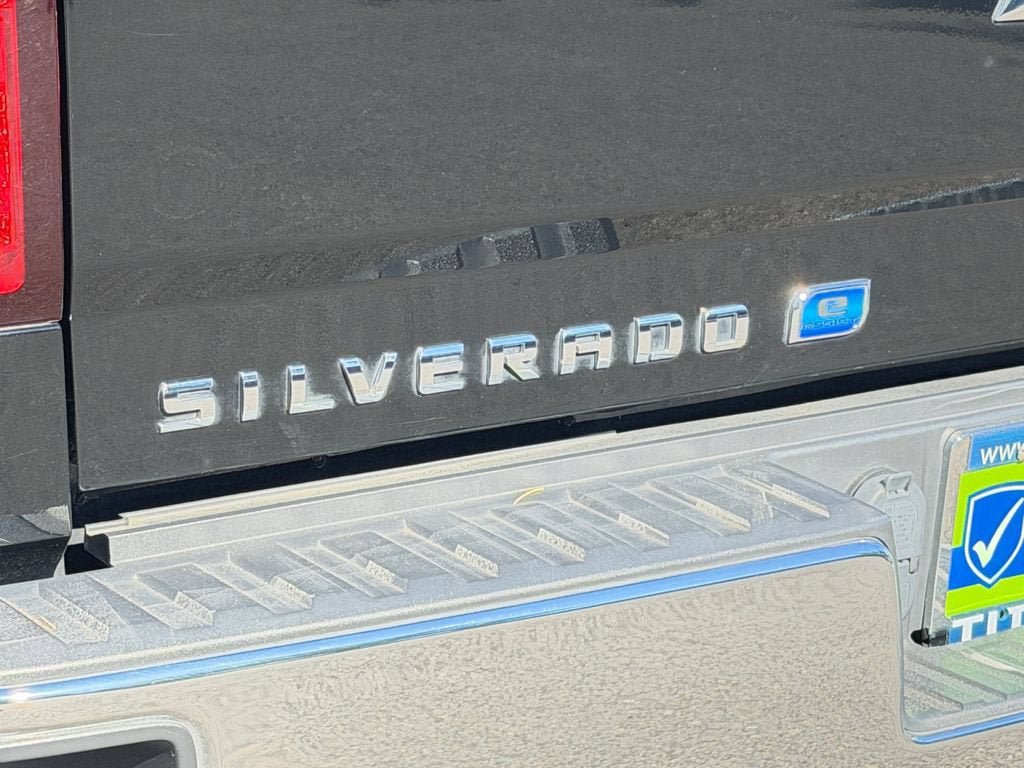 Used 2018 Chevrolet Silverado 1500 LT w/ LT Eassist Package AWD/4WD image 32