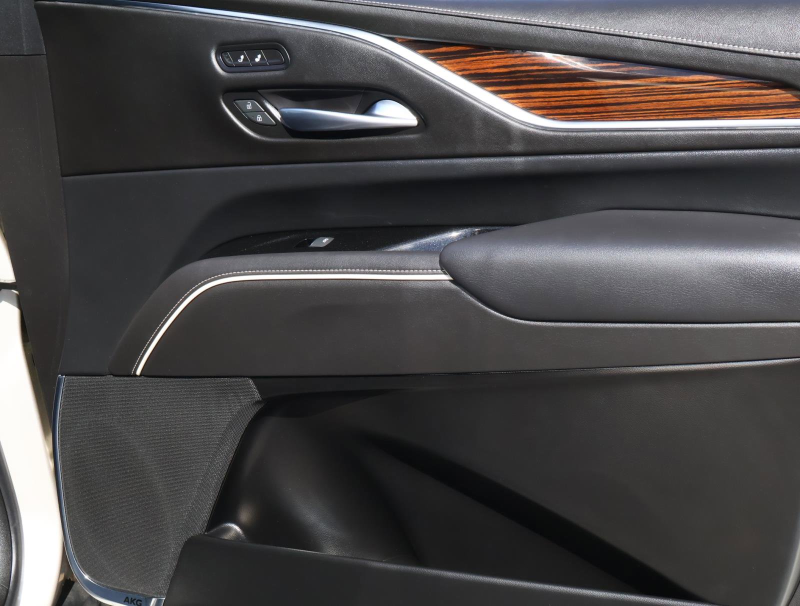 Used 2022 Cadillac Escalade Luxury w/ LPO, Floor Liner Package image 22