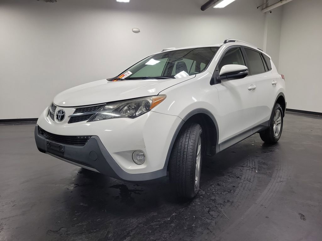 Used 2014 Toyota RAV4 XLE image 4