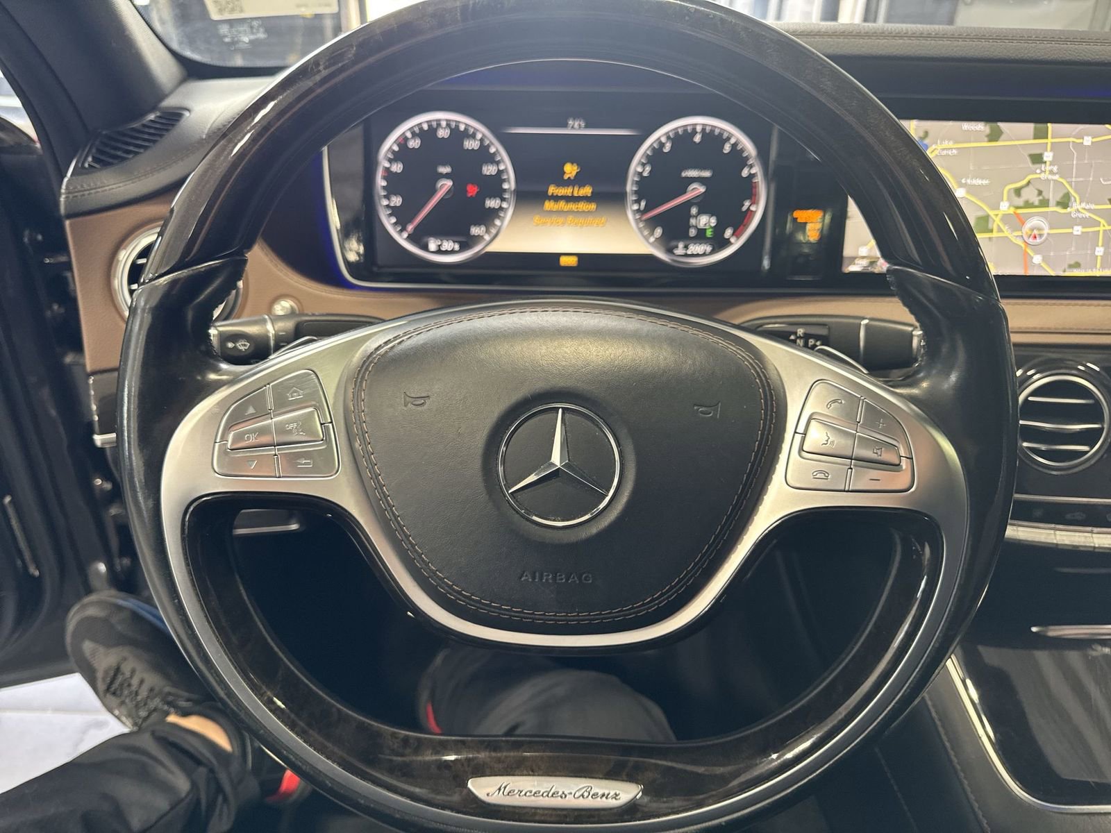 Used 2014 Mercedes-Benz S 550 Sedan image 17