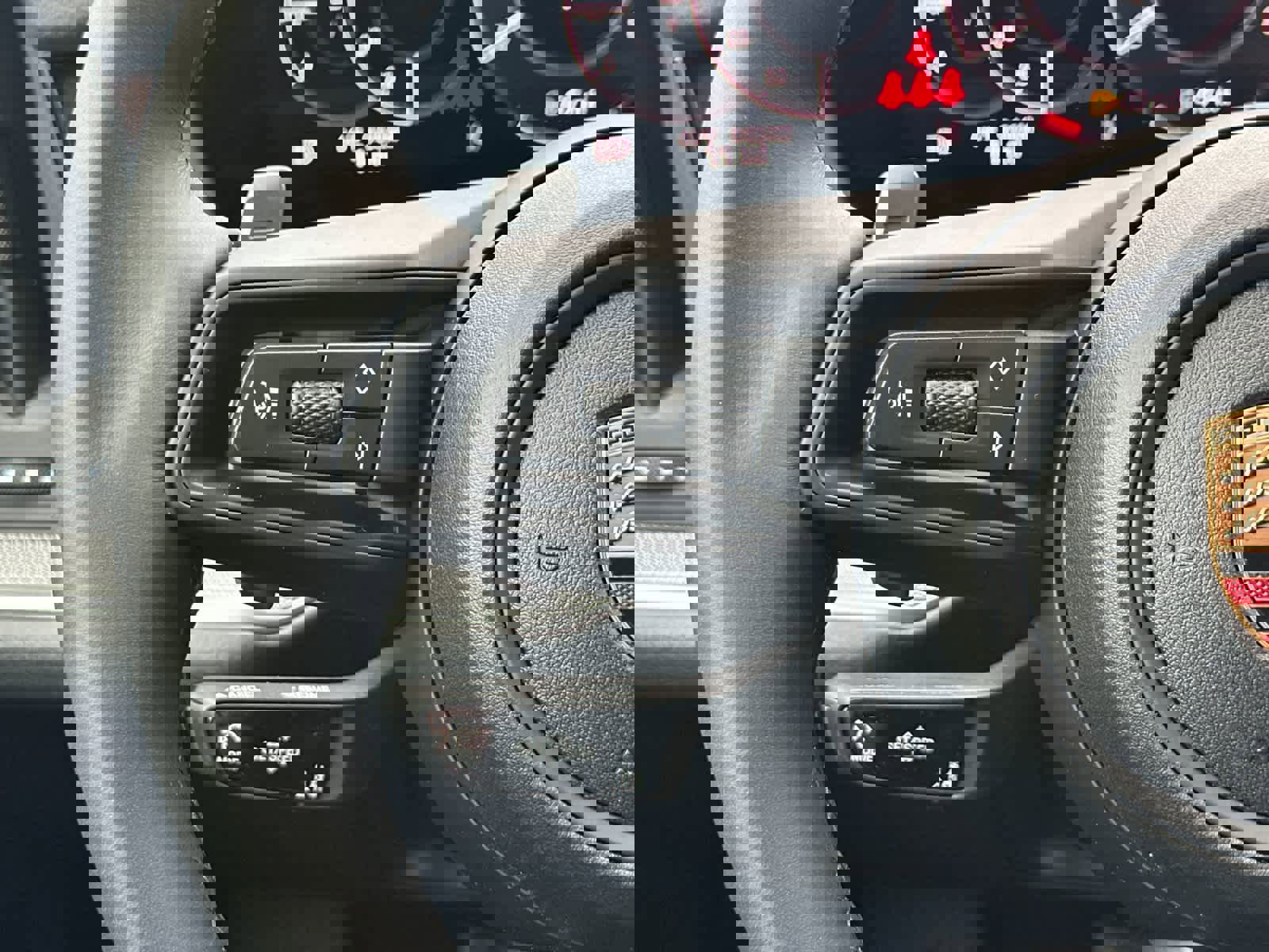 New 2026 Porsche Cayenne image 27