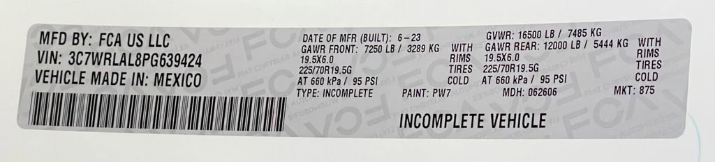 New 2023 RAM 4500 Tradesman image 39