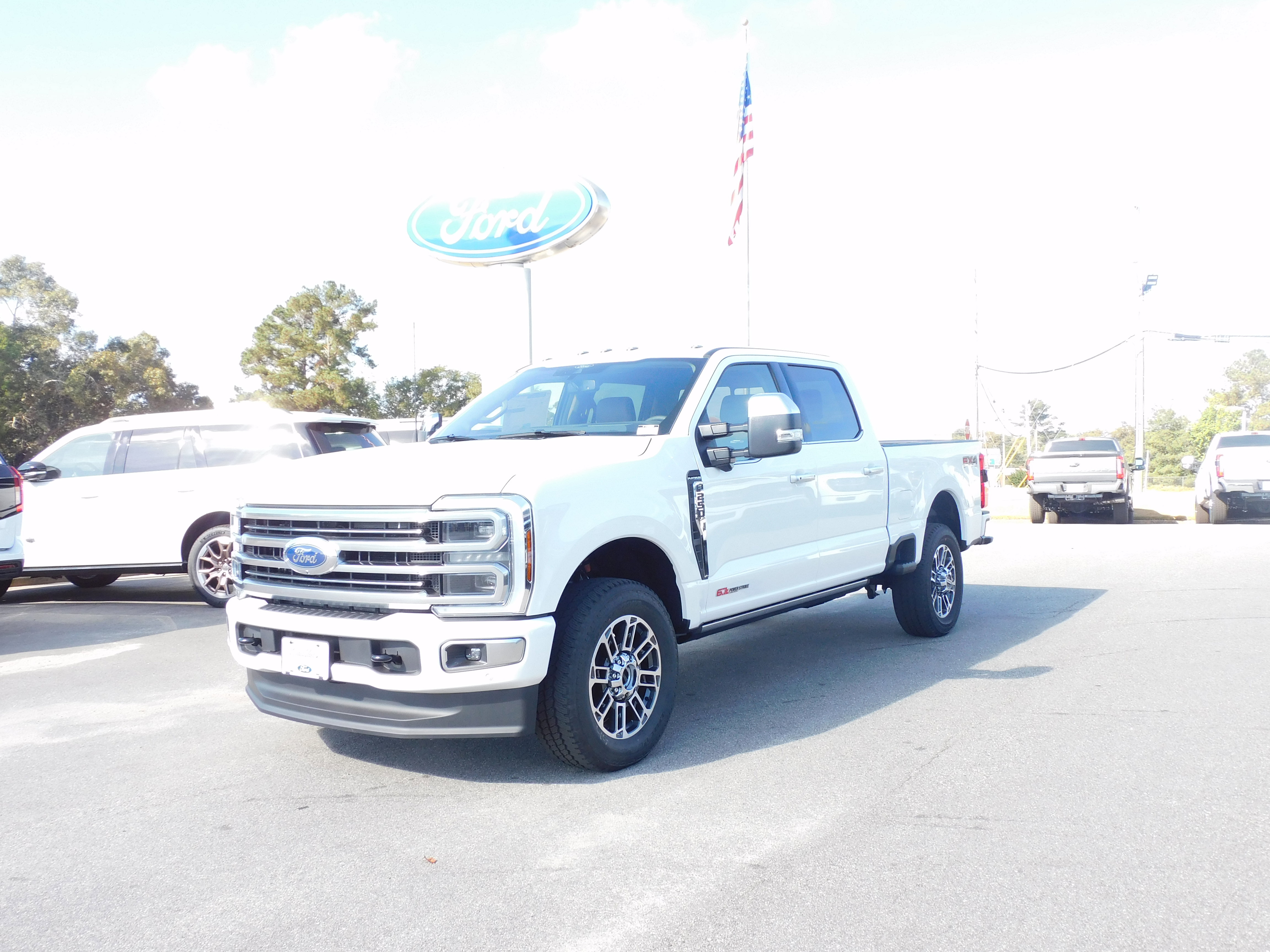 New 2026 Ford F250 Platinum w/ Platinum Plus Package