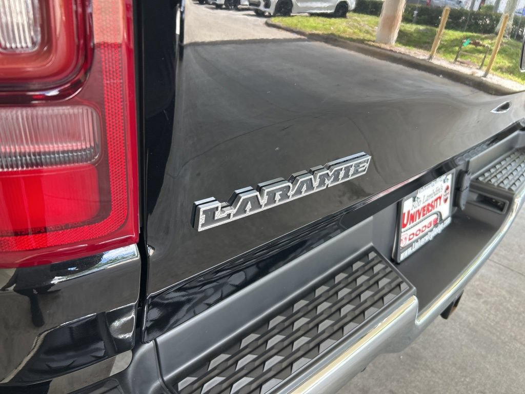 Used 2022 RAM 1500 Laramie AWD/4WD image 19