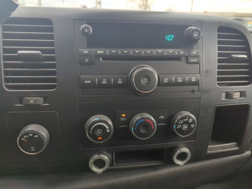 Used 2007 Chevrolet Silverado 1500 LT w/ 1LT Convenience Package image 19