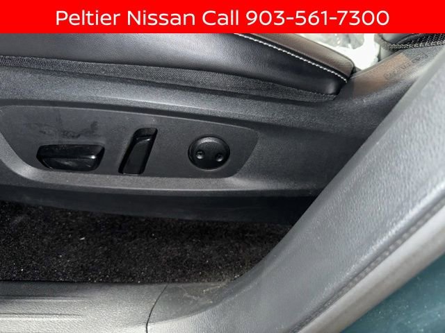 Certified 2024 Nissan Pathfinder Platinum FWD image 27