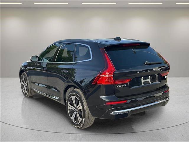 Used 2023 Volvo XC60 T8 Plus AWD/4WD image 3