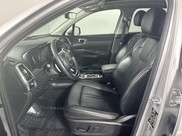 Used 2022 Kia Sorento SX w/ Panoramic Sunroof Package AWD/4WD image 4