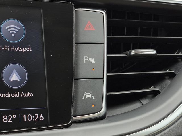 Used 2023 Buick Enclave Avenir w/ Avenir Technology Package FWD image 38