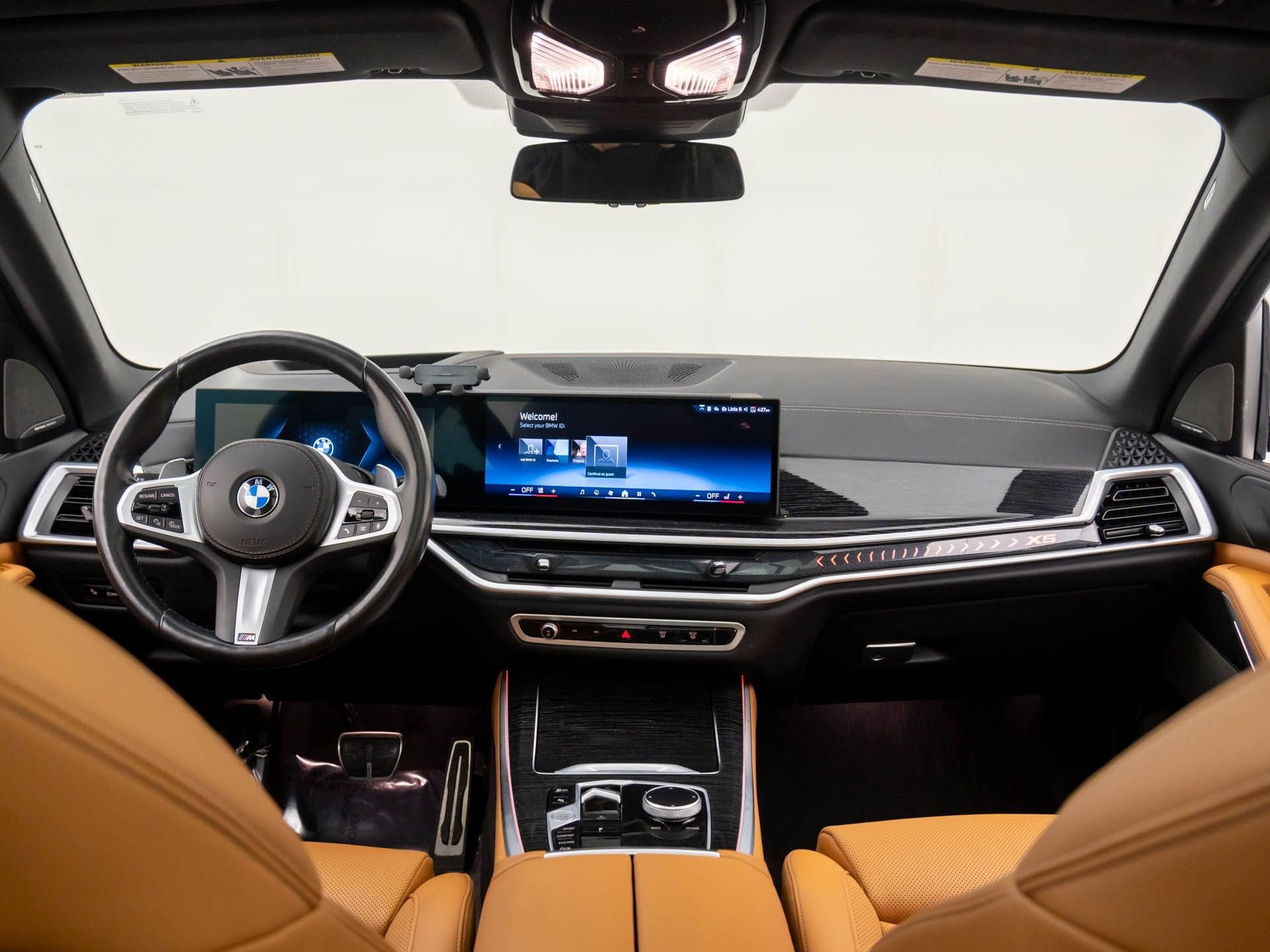 Used 2024 BMW X5 xDrive40i w/ M Sport Package image 9