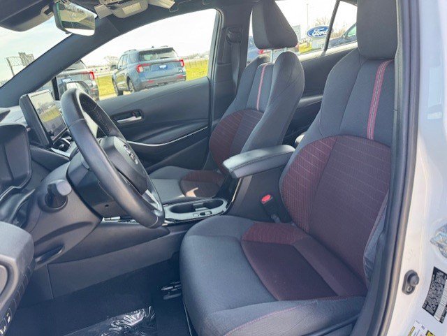 Used 2024 Toyota Corolla LE w/ SE Convenience Package FWD image 13