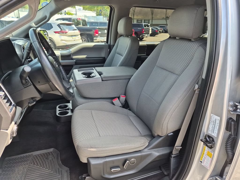 Used 2015 Ford F150 XLT w/ Equipment Group 302A Luxury AWD/4WD image 21