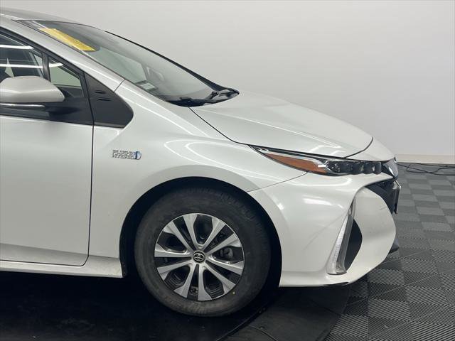 Certified 2022 Toyota Prius Prime XLE image 6